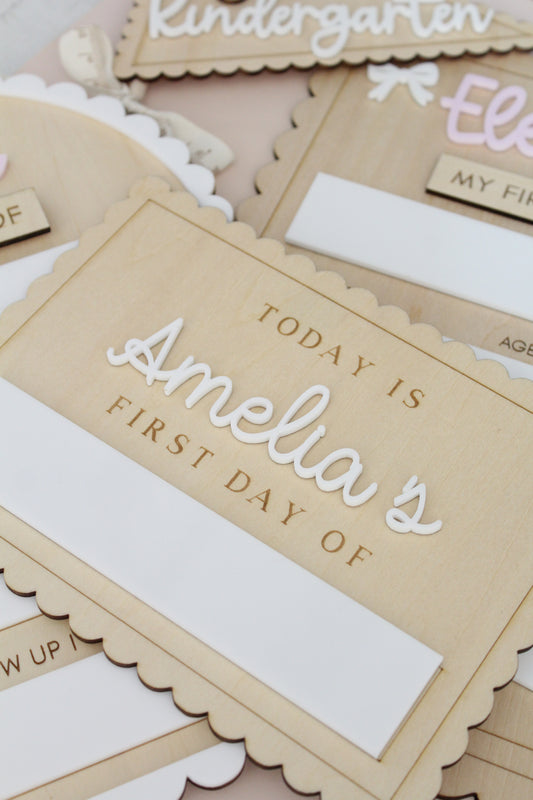 Mini Moments - First & Last Day of School Board (Scalloped Border)