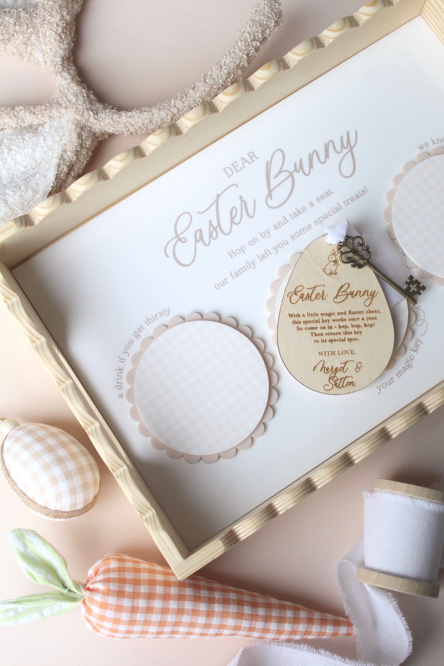 Bunny’s Scalloped Treat Tray